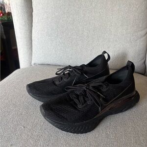 Nike Black Athletic Shoes